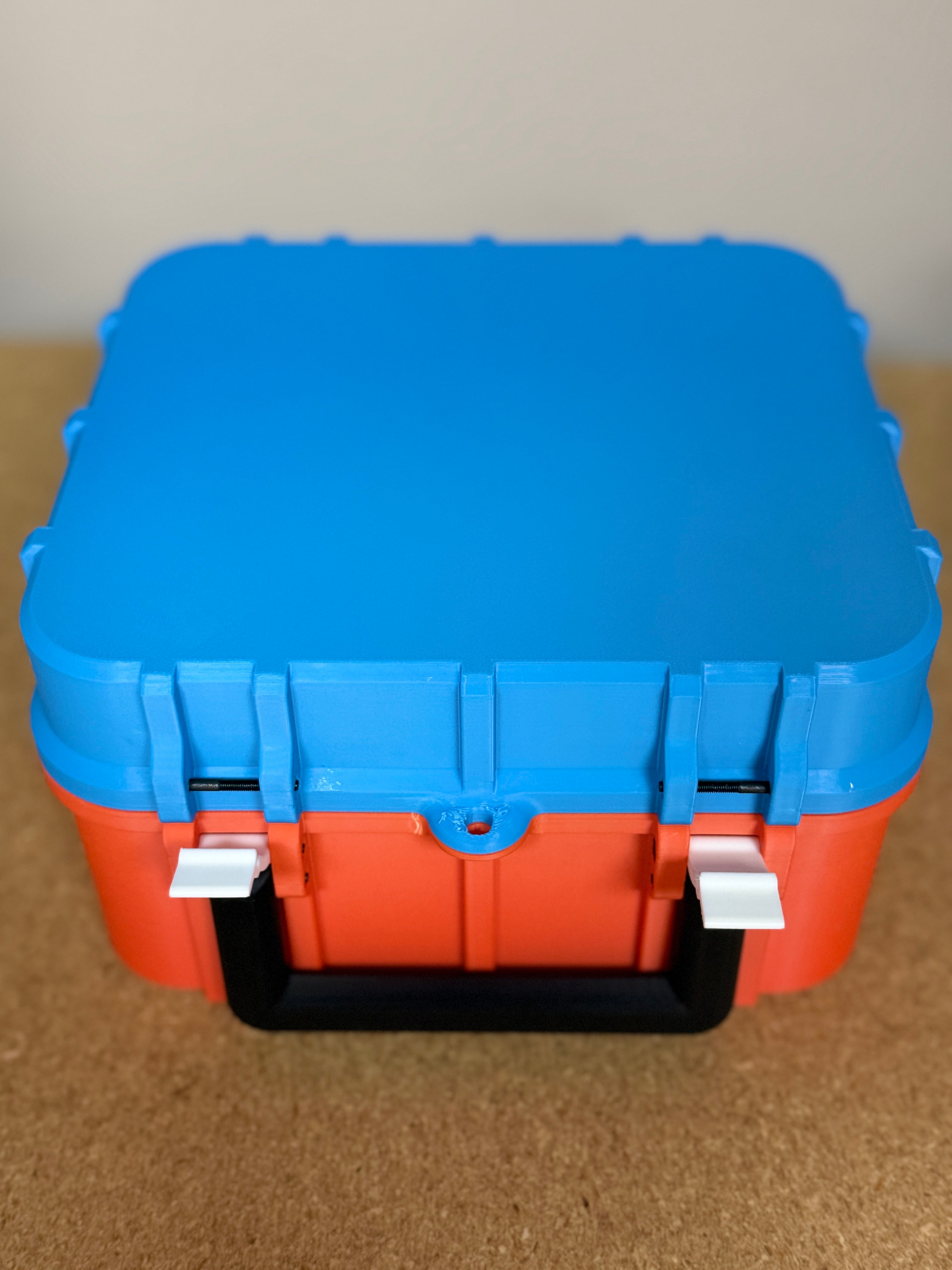 6 Glencairn Tough Travel Case and Bourbon Sharing Kit