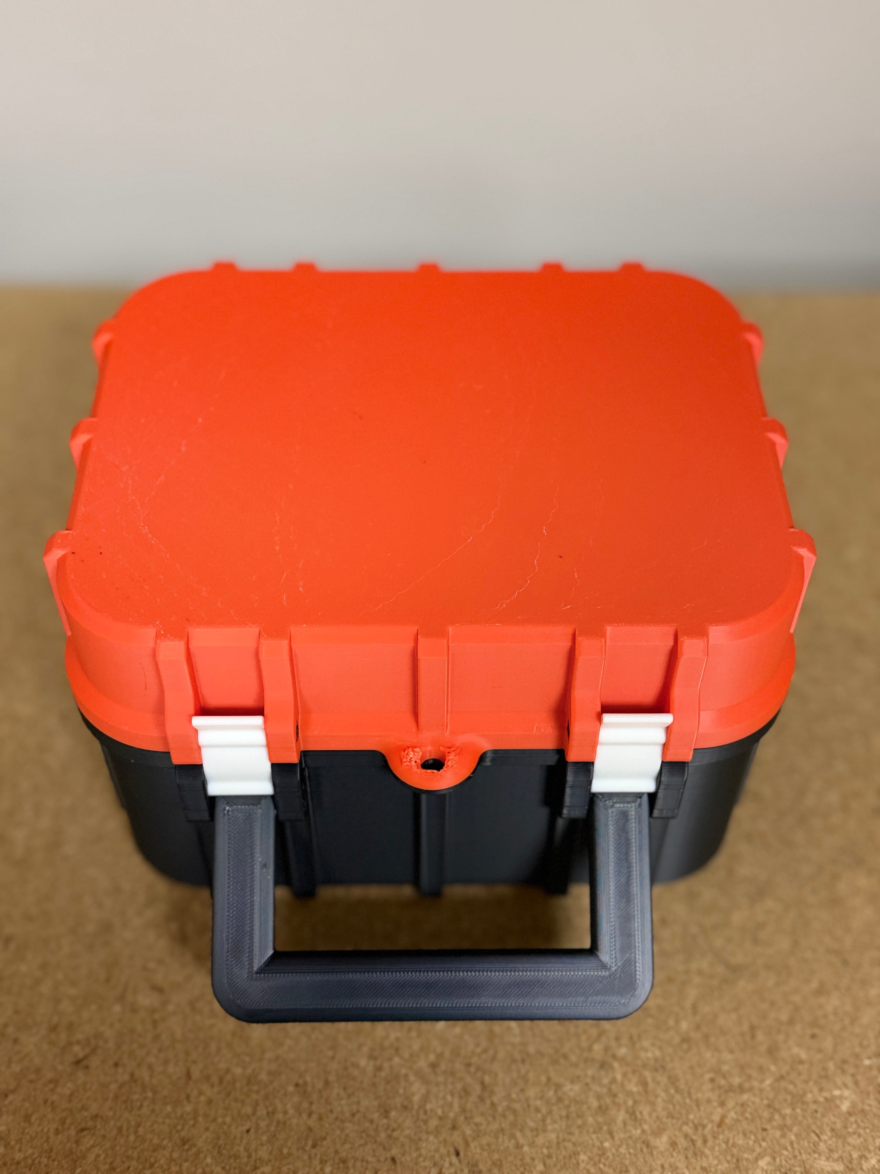 4 Glencairn Tough Travel Case and Bourbon Sharing Kit