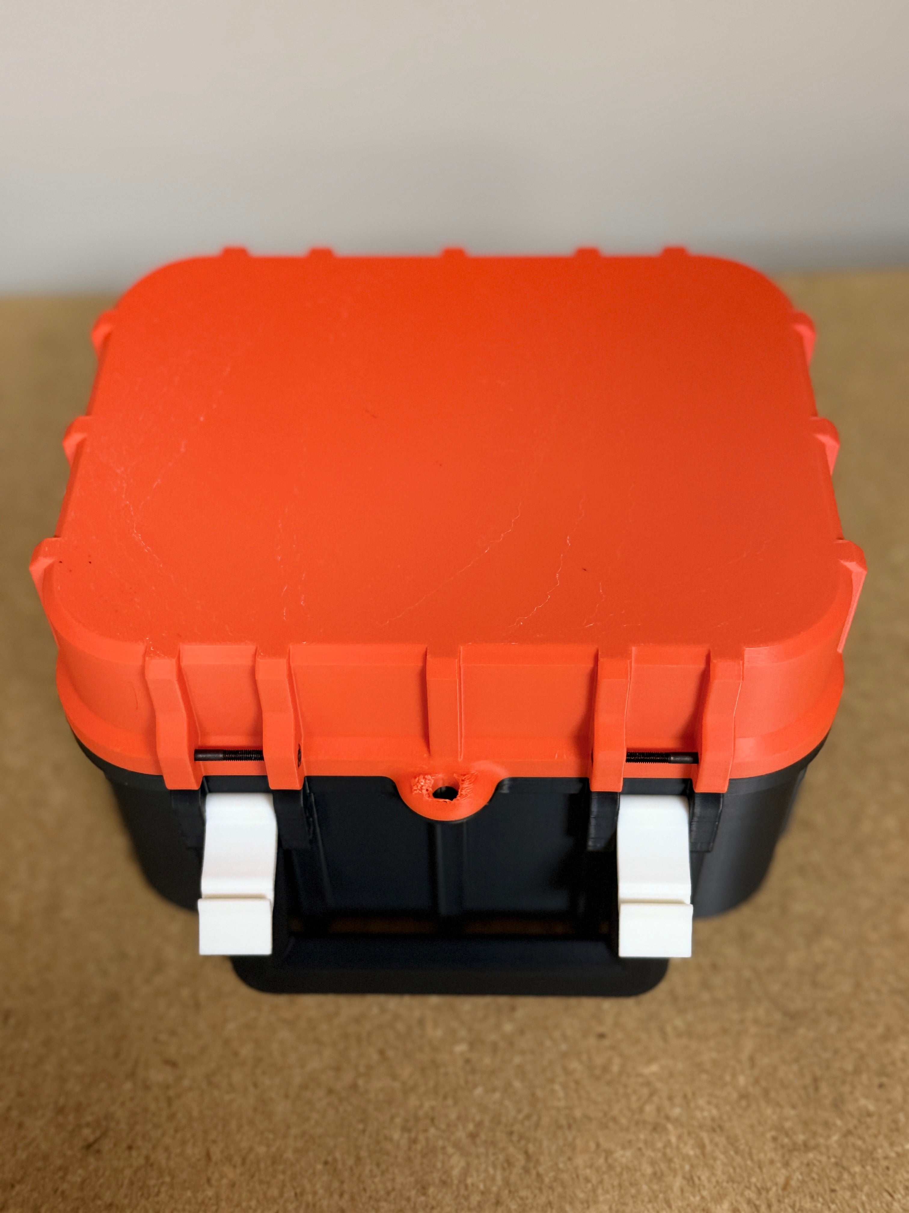 4 Glencairn Tough Travel Case and Bourbon Sharing Kit