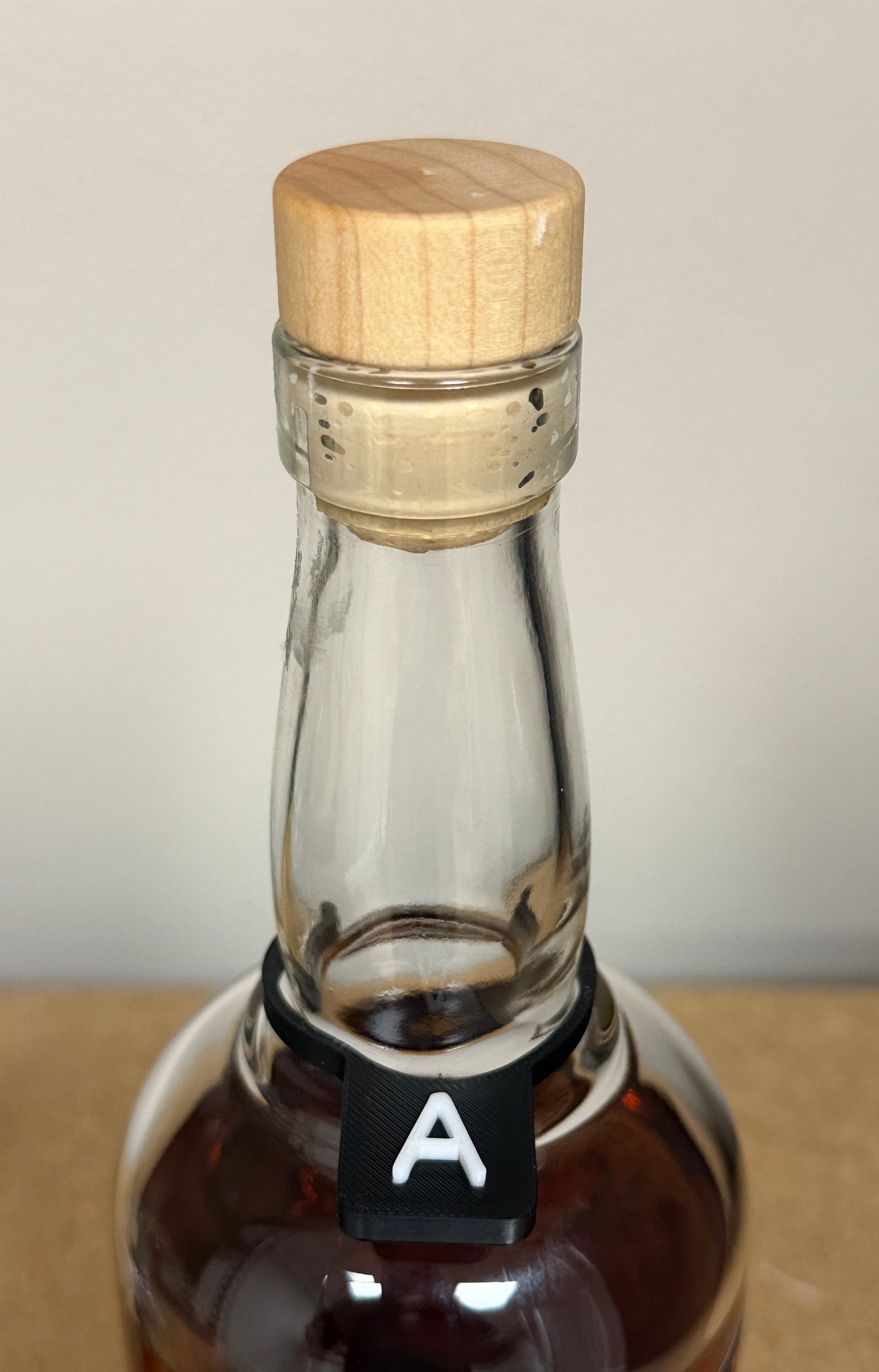 Blind Tasting Glencairn and Bottle Markers