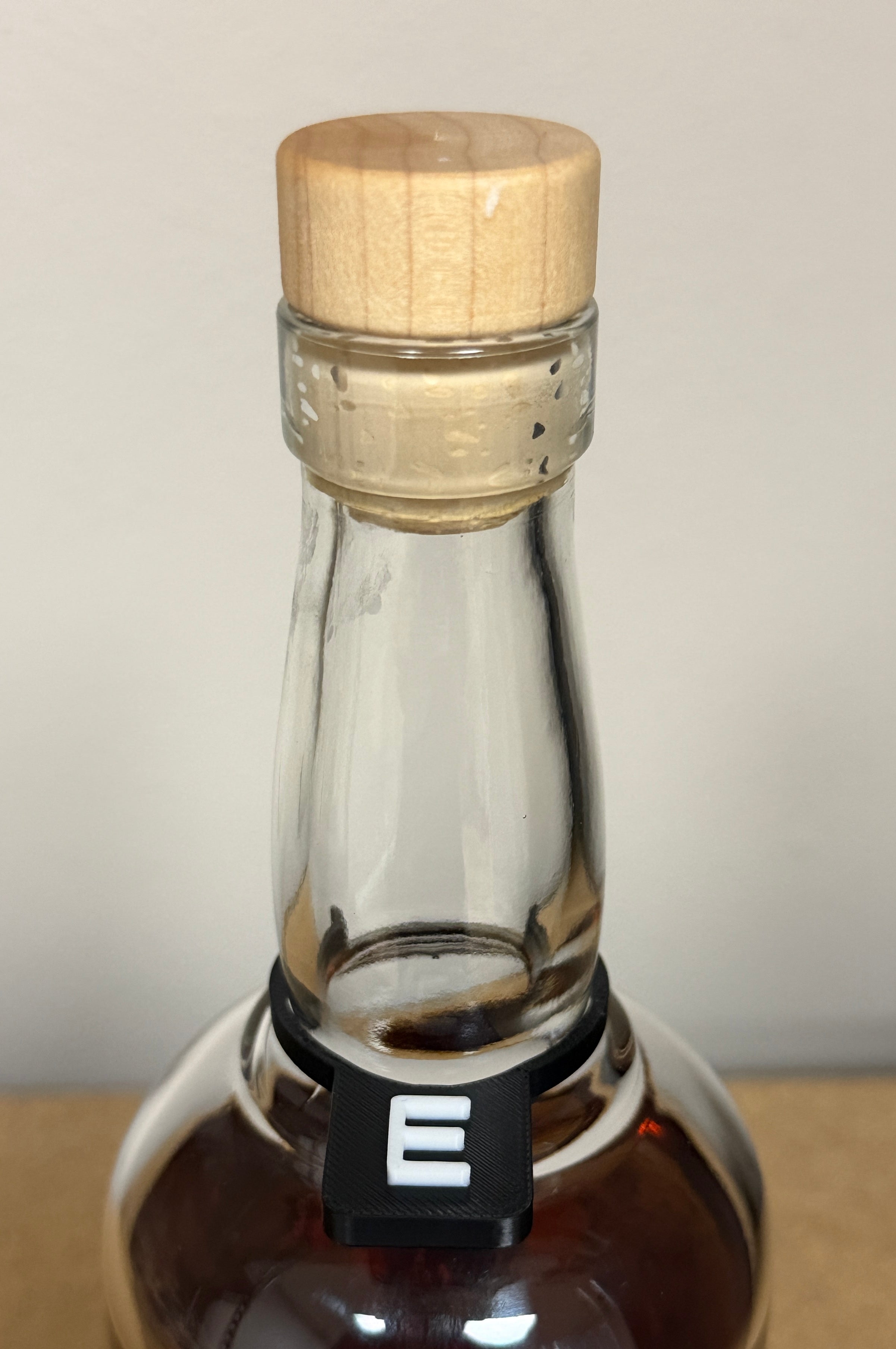 Blind Tasting Glencairn and Bottle Markers